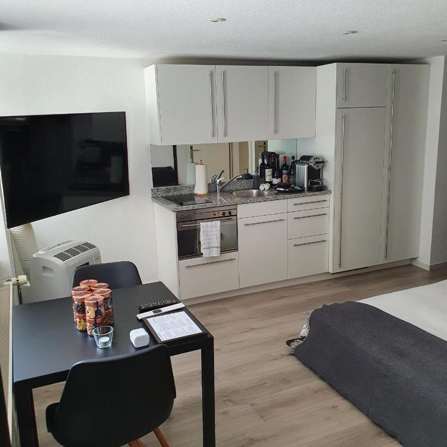 Top City Center Location By Airhome Apartment
