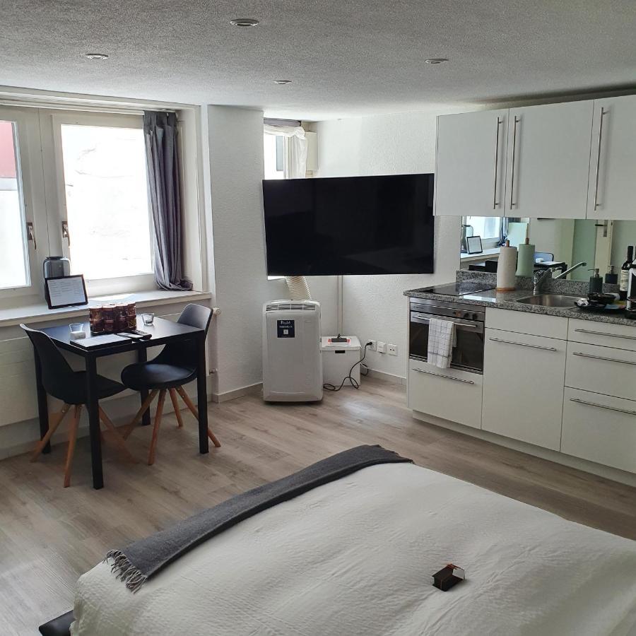 Top City Center Location By Airhome Apartment *