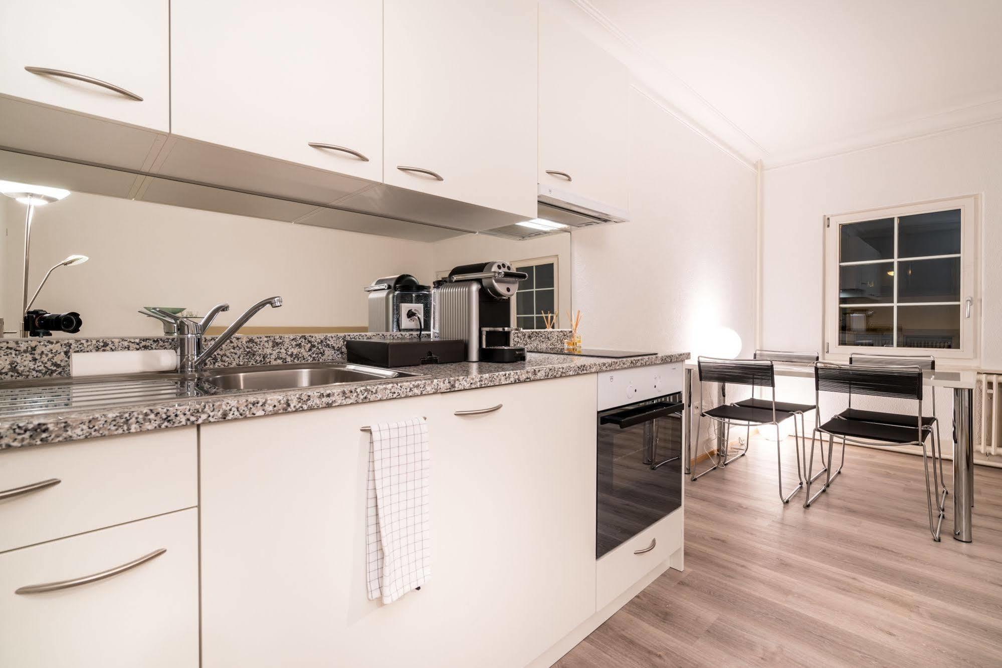 Apartment Top City Center Location By Airhome *
