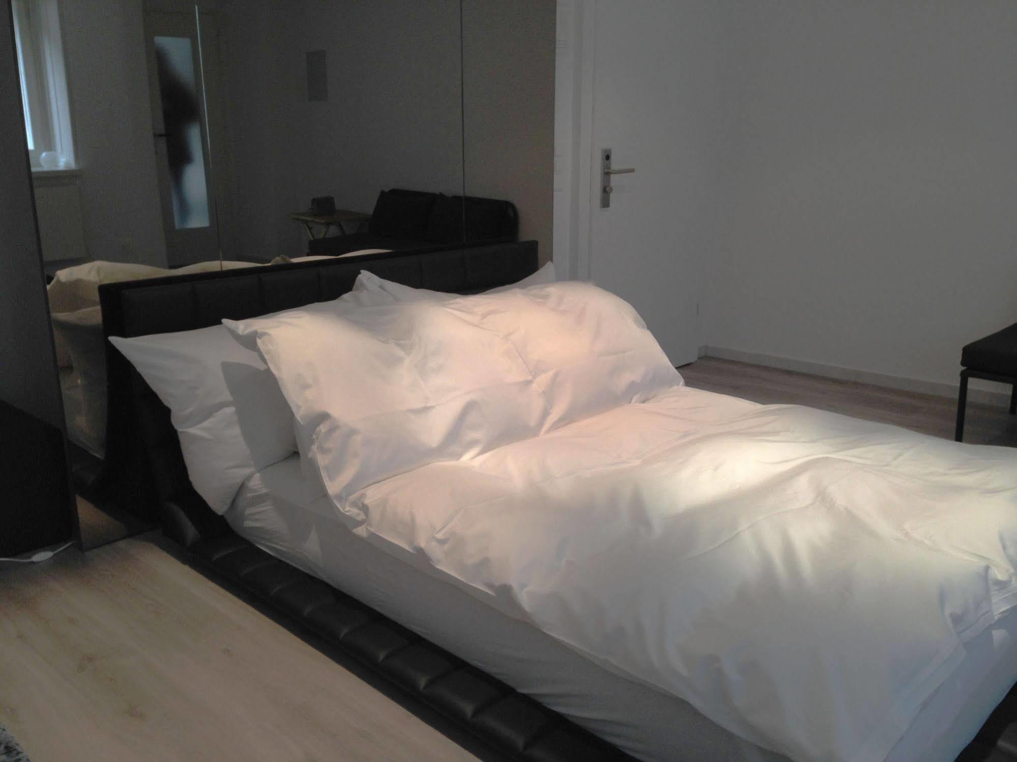 Top City Center Location By Airhome Apartment Zug